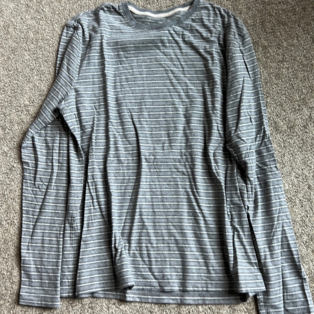 Mens Banana Republic tee